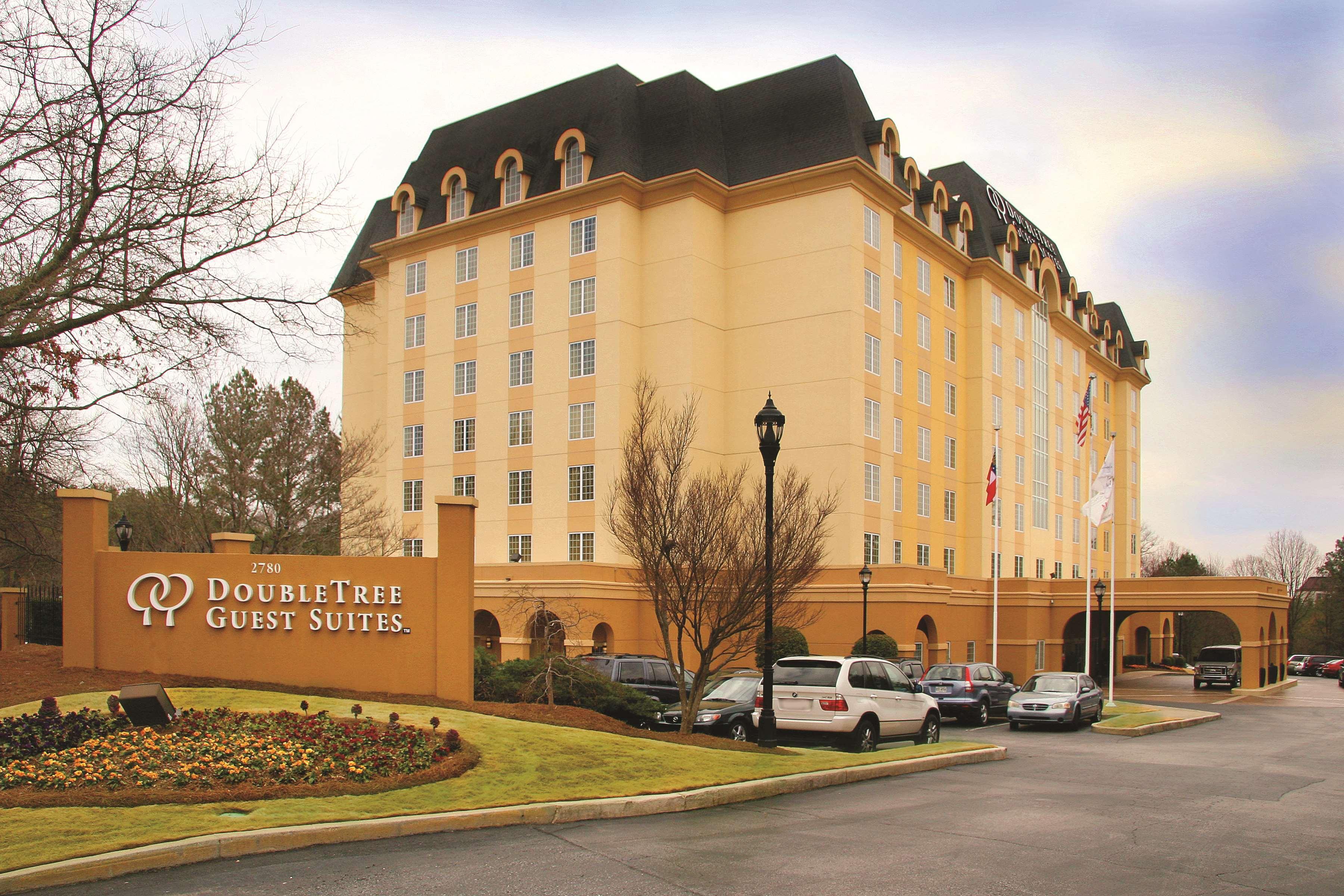 Doubletree Suites By Hilton At The Battery Atlanta Smyrna Exterior photo